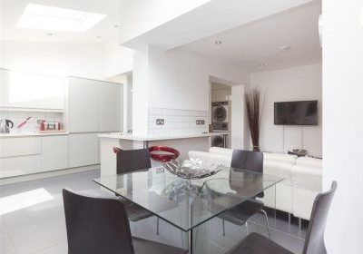 14-Burley-Close-2-400x284